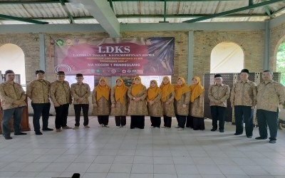 Pembukaan Latihan Dasar Kepemimpinan Dasar Siswa (LDKS) MAN 1 PANDEGLANG 2024